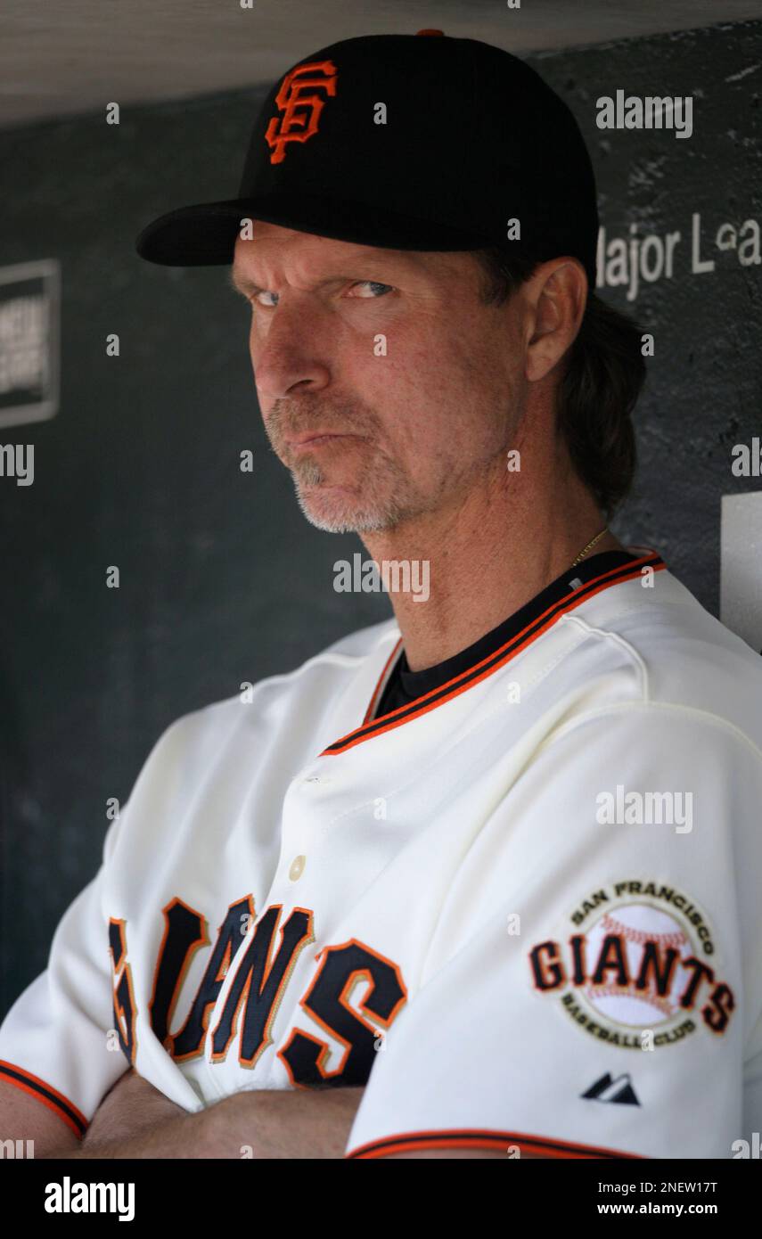 San Francisco Giants' Randy Johnson, left, and his wife Lisa are