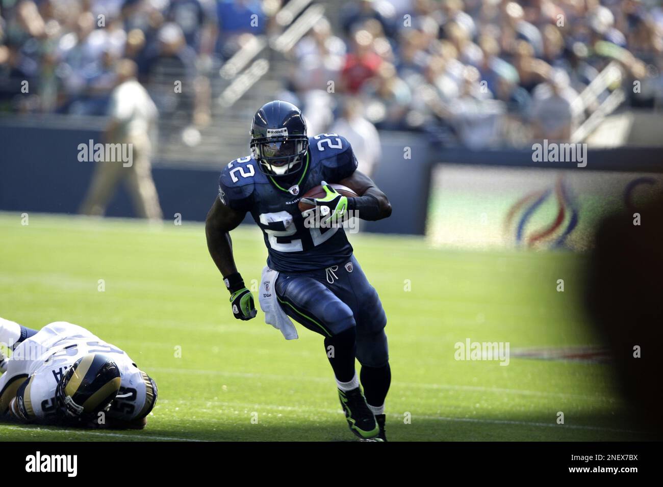 Seattle Seahawks running back Julius Jones in action during an NFL ...