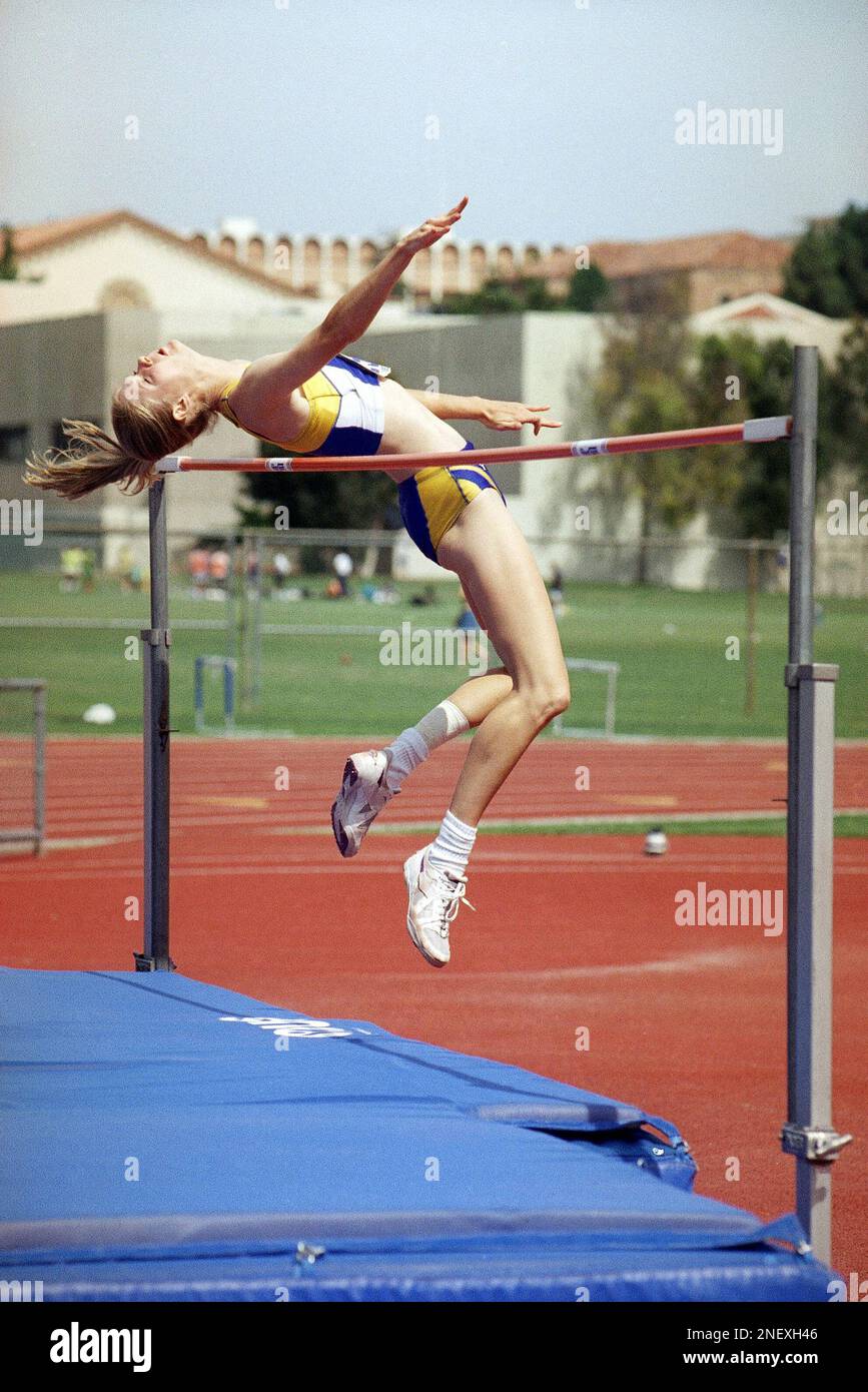 UCLA junior Amy Acuff clears the bar at 6 feet, 3¼ inches to win the ...