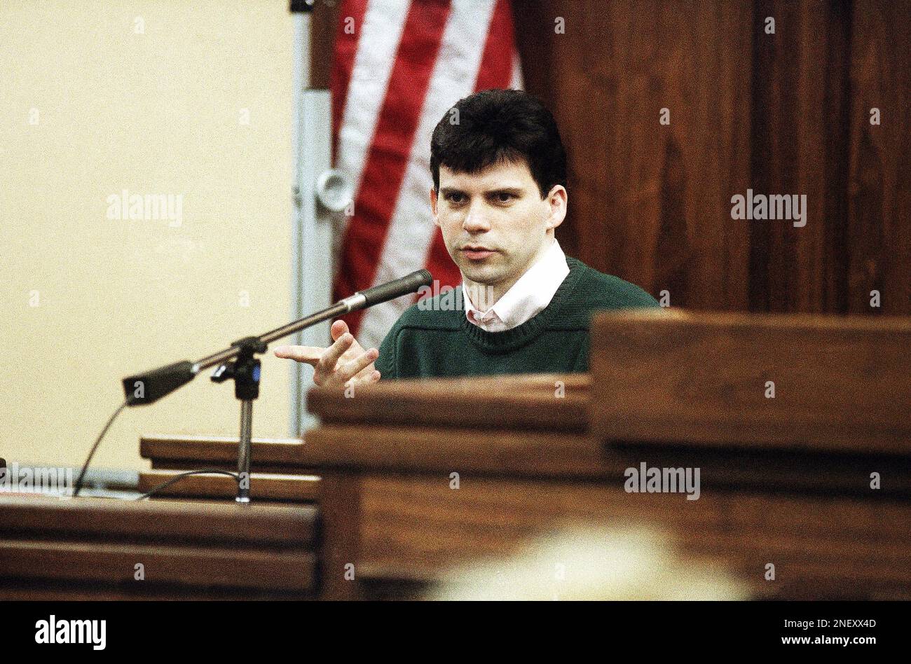 Lyle Menendez testifies during cross examination by prosecutor Pamela