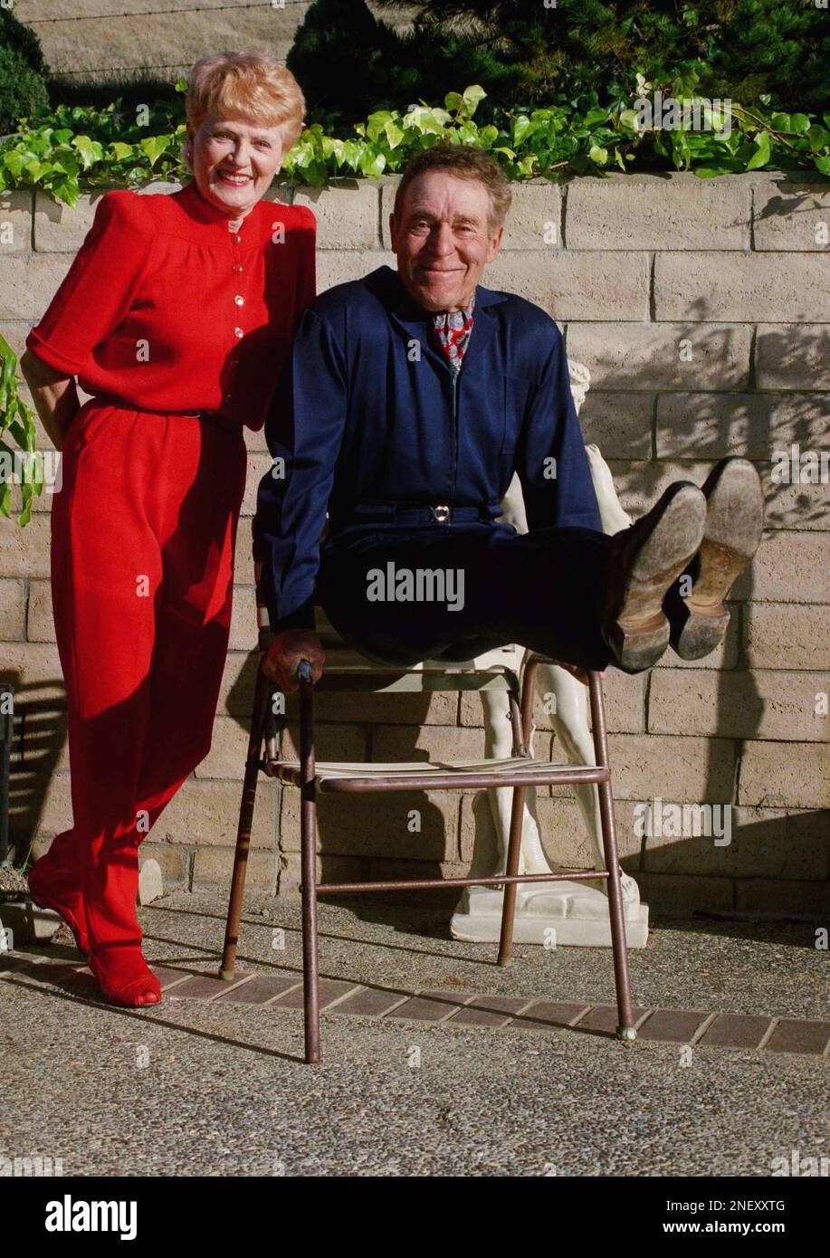 Physical fitness buff Jack LaLanne demonstrates at age 75 he still