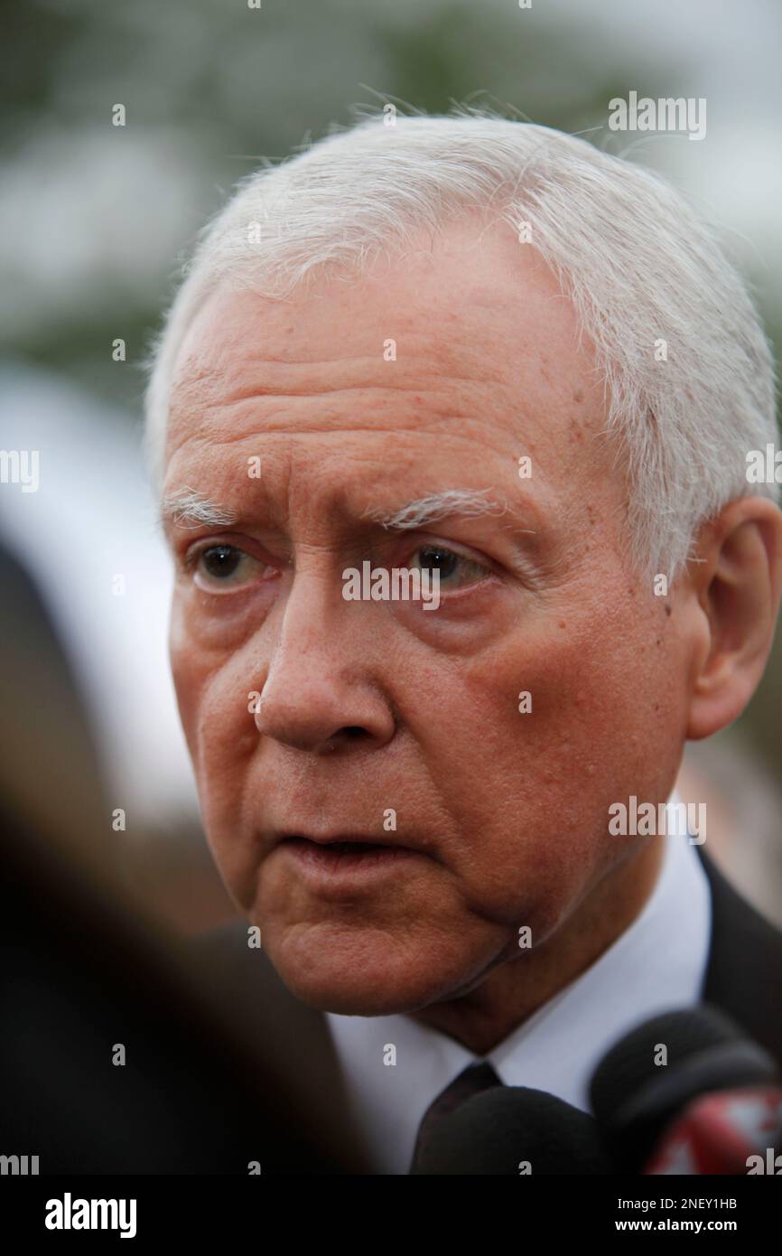 Sen Orrin Hatch R Utah Arrives For A Memorial Service For Sen