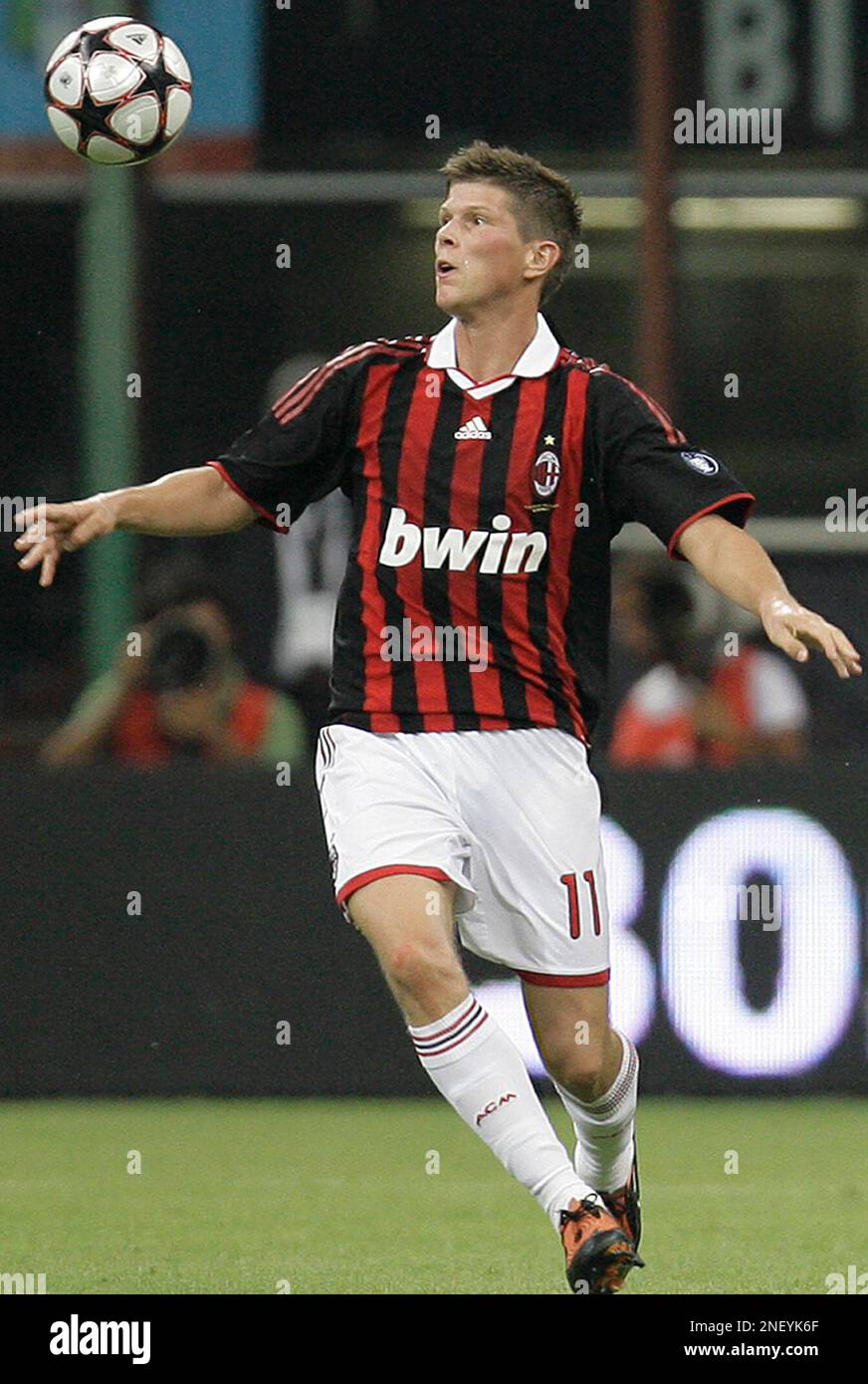 AC Milan forward Klaas-Jan Huntelaar, of the Netherlands, during the Trofeo  Berlusconi exhibition soccer match between AC Milan and Juventus at the San  Siro stadium in Milan, Italy, Monday, Aug. 17, 2009. (