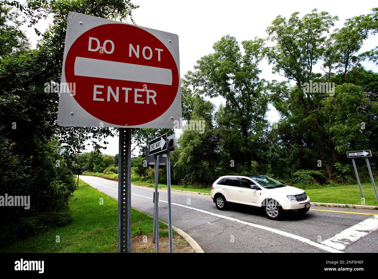 This is the junction of the northbound exit ramp of the Taconic State