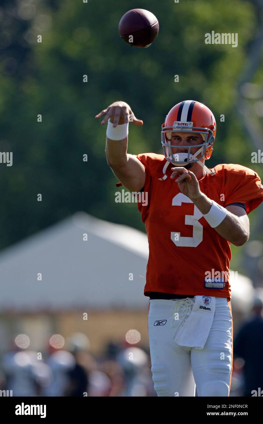 Cleveland Browns quarterback Derek Anderson at the Cleveland Browns NFL  football training camp Saturday, Aug. 1, 2009, in Berea, Ohio. (AP  Photo/Tony Dejak Stock Photo - Alamy