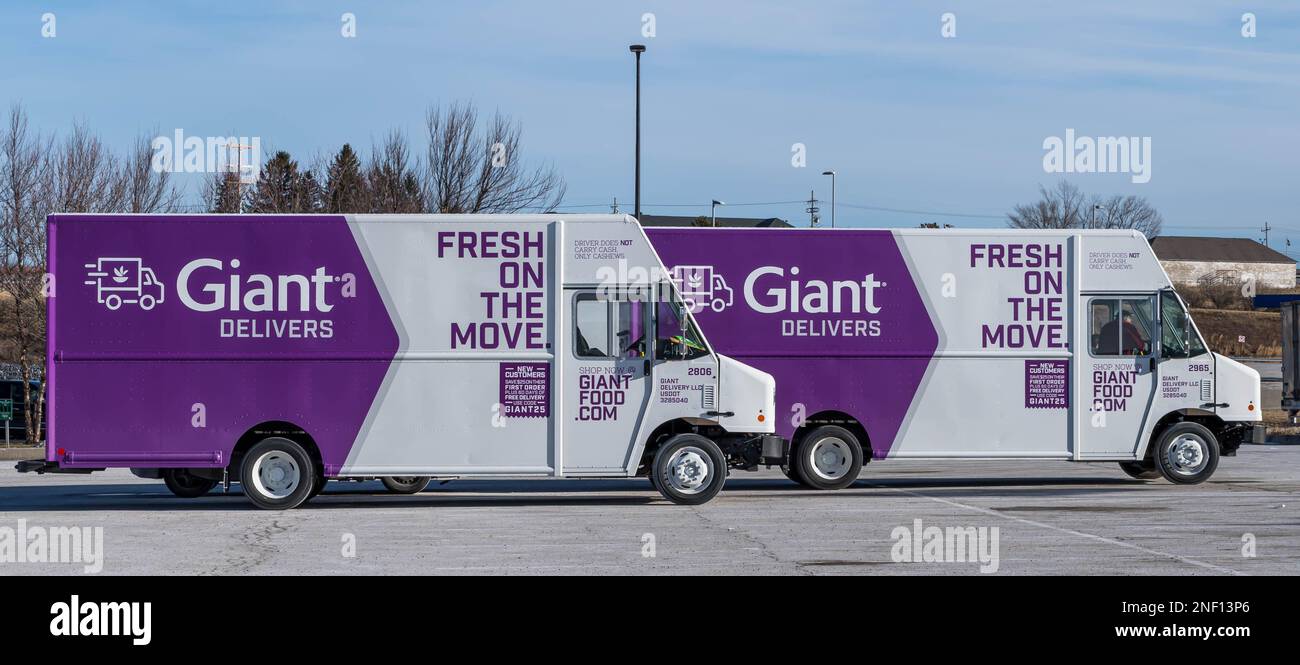 Two Giant Foods, a grocery store chain, delivery trucks parked together