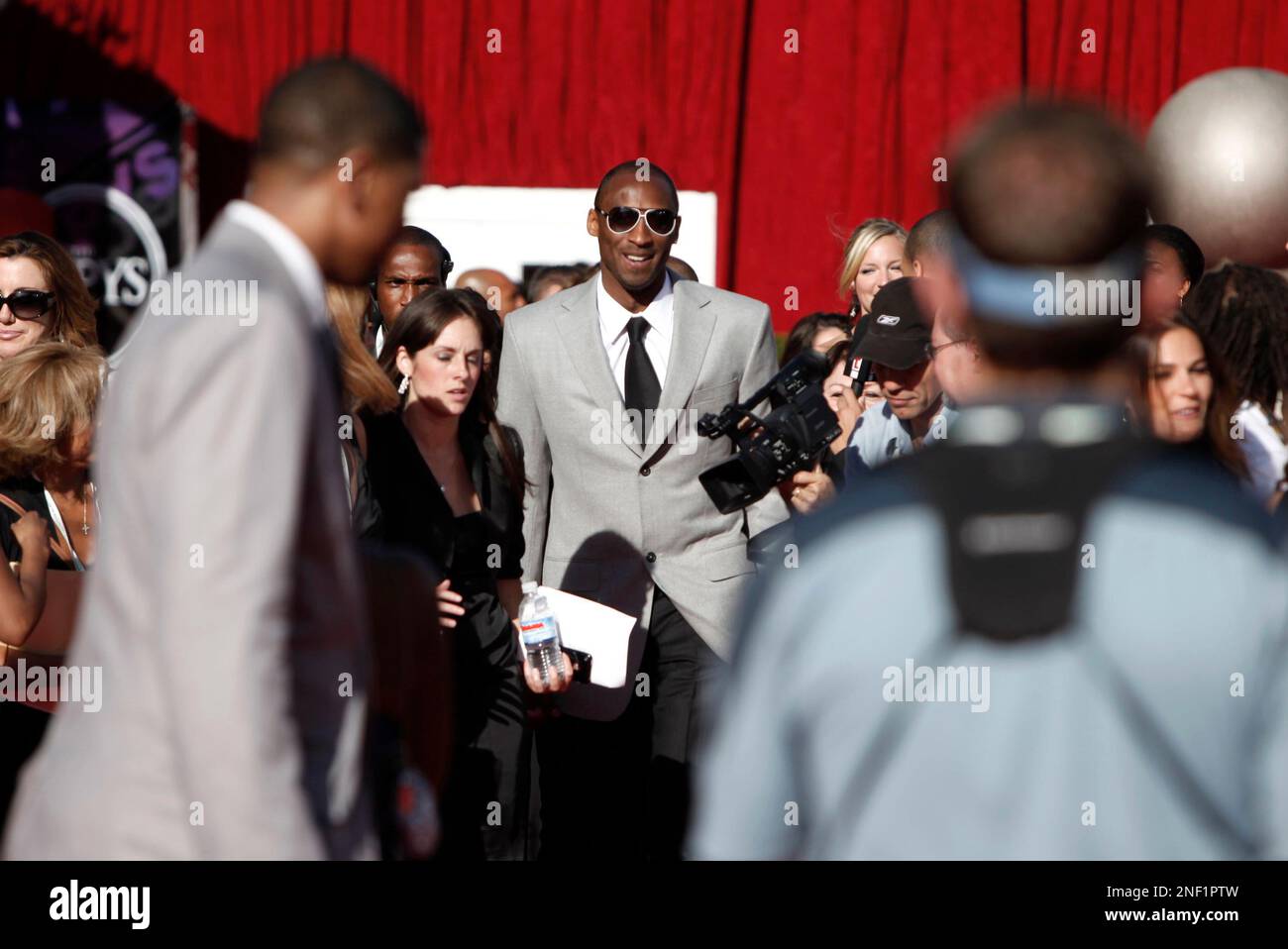 Kobe Bryant and Vanessa Bryant arrive at the ESPY Awards on Wednesday