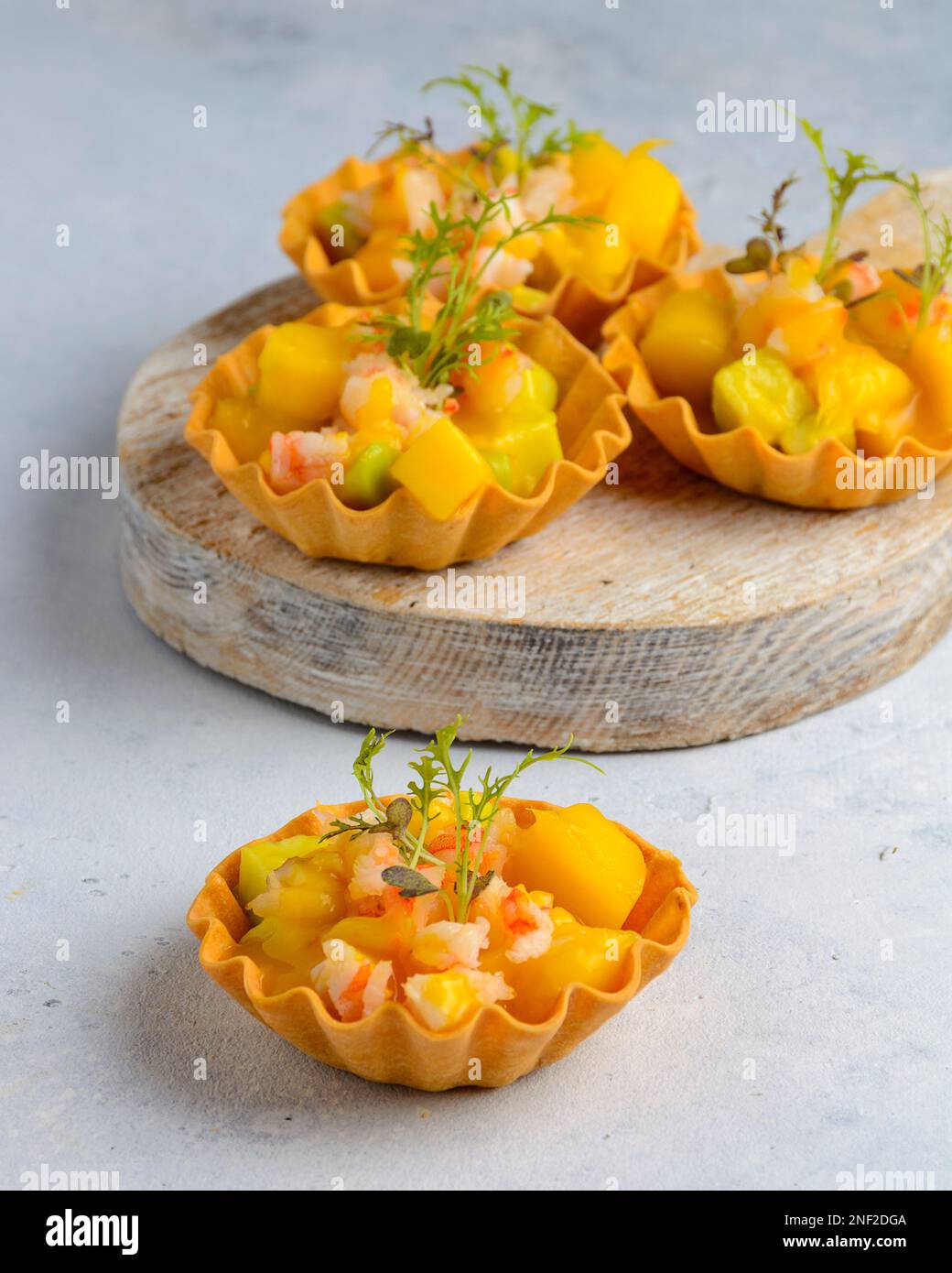 mango and shrimp tartlets. High quality photo Stock Photo - Alamy