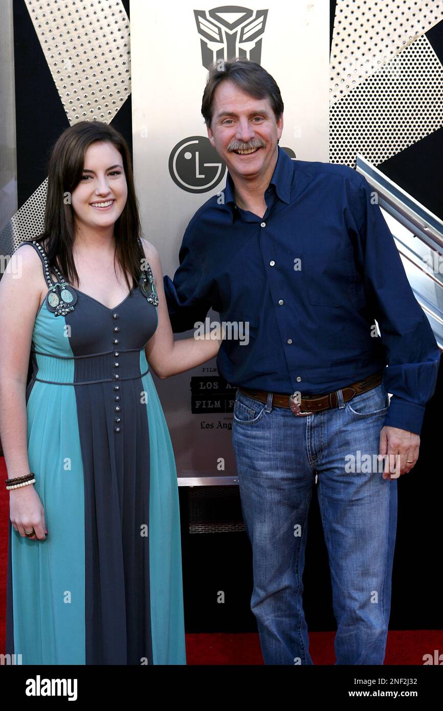 Jeff Foxworthy, right, and his daughter Juliane arrive at the "Transformers Revenge of the