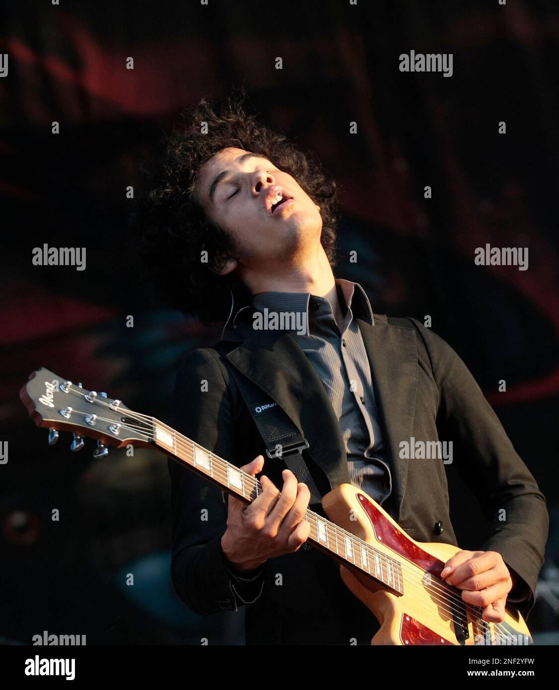 The Mars Volta guitarist Omar Rodríguez-López performs