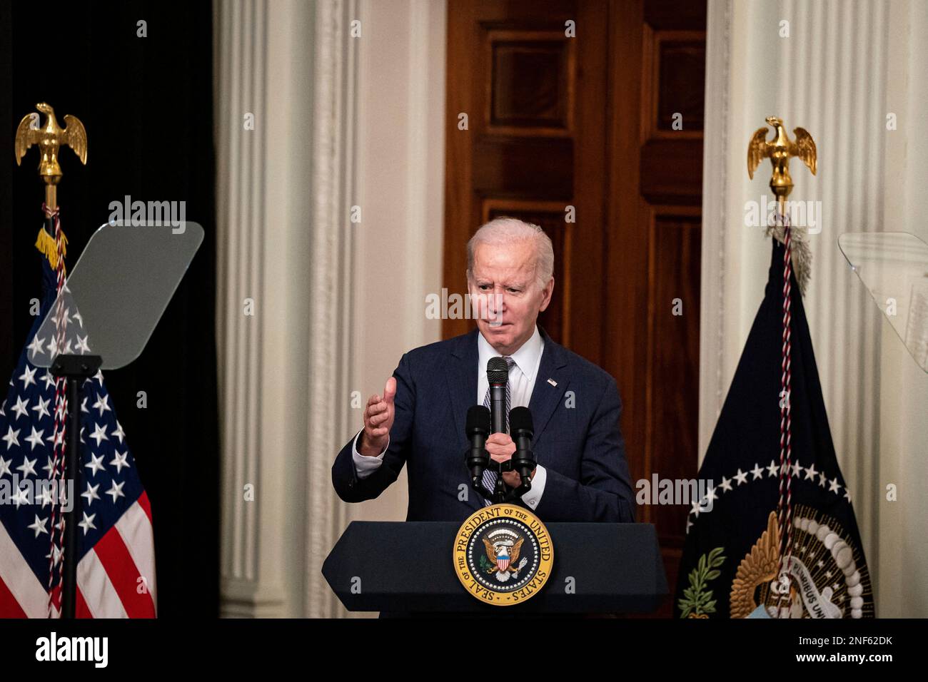 https://c8.alamy.com/comp/2NF62DK/us-president-joe-biden-speaks-while-hosting-a-screening-of-the-movie-till-in-the-east-room-of-the-white-house-in-washington-dc-usa-on-thursday-february-16-2023-biden-welcomed-civil-rights-leaders-and-victims-of-hate-fueled-violence-for-the-till-screening-a-movie-depicting-the-life-of-mamie-till-mobley-whose-son-emmett-till-a-black-teenager-was-brutally-lynched-in-mississippi-in-1955-photo-by-al-dragopoolabacapresscom-2NF62DK.jpg