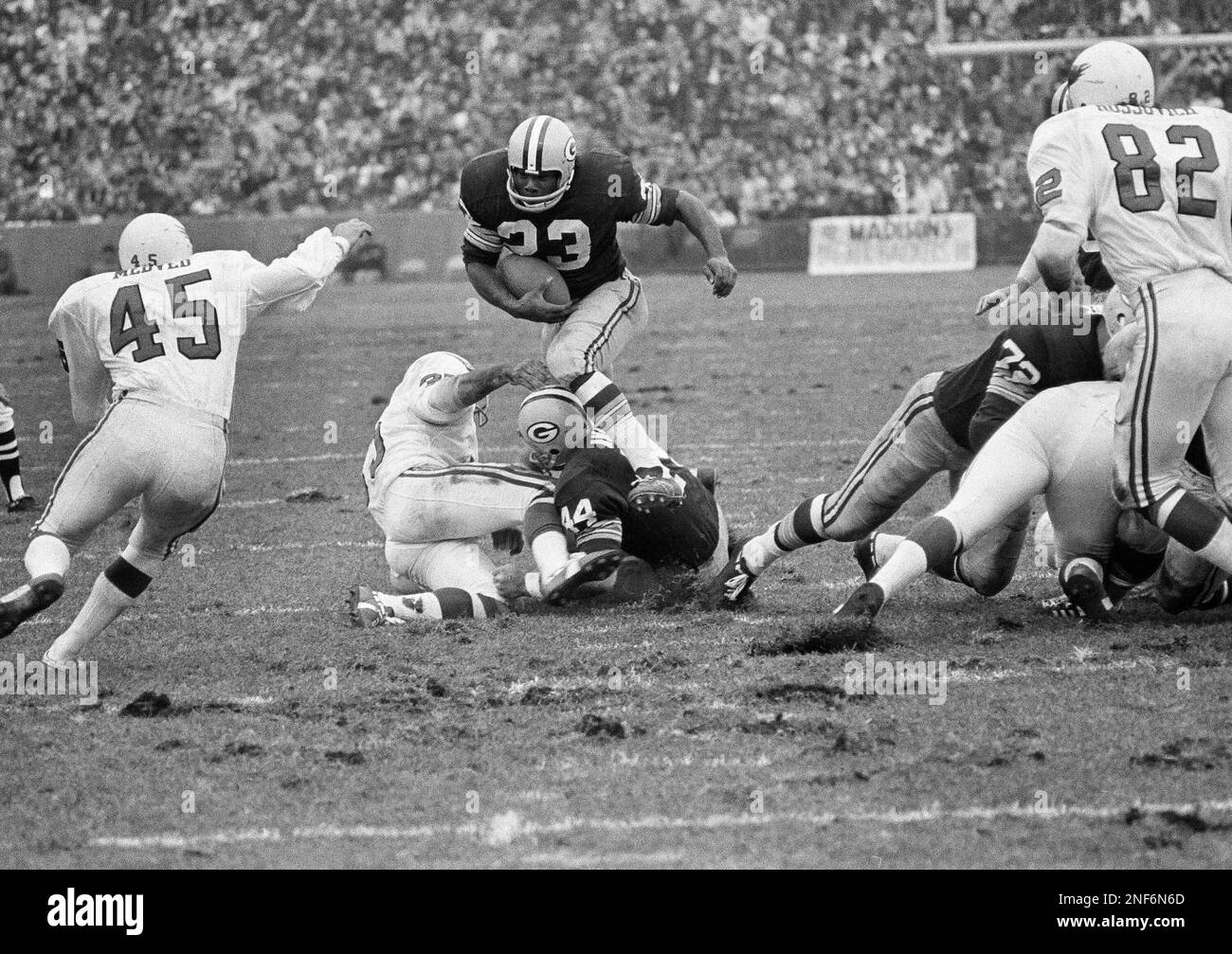 Green Bay Packers Travis Williams (23) runs over his blocker