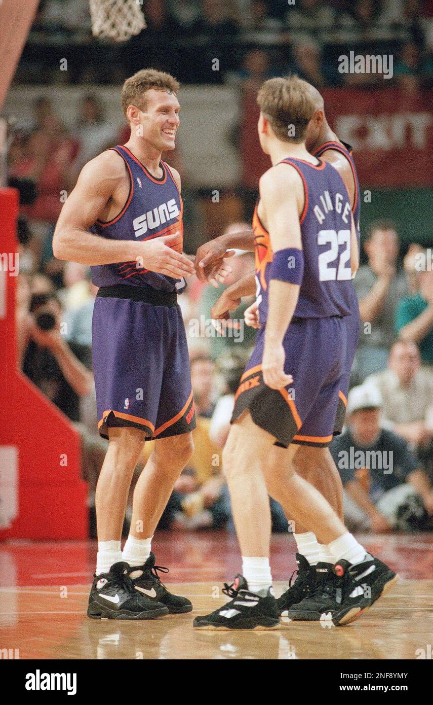 Phoenix Suns&rsquo; Dan Majerle, left, Danny Ainge and Charles Barkley 