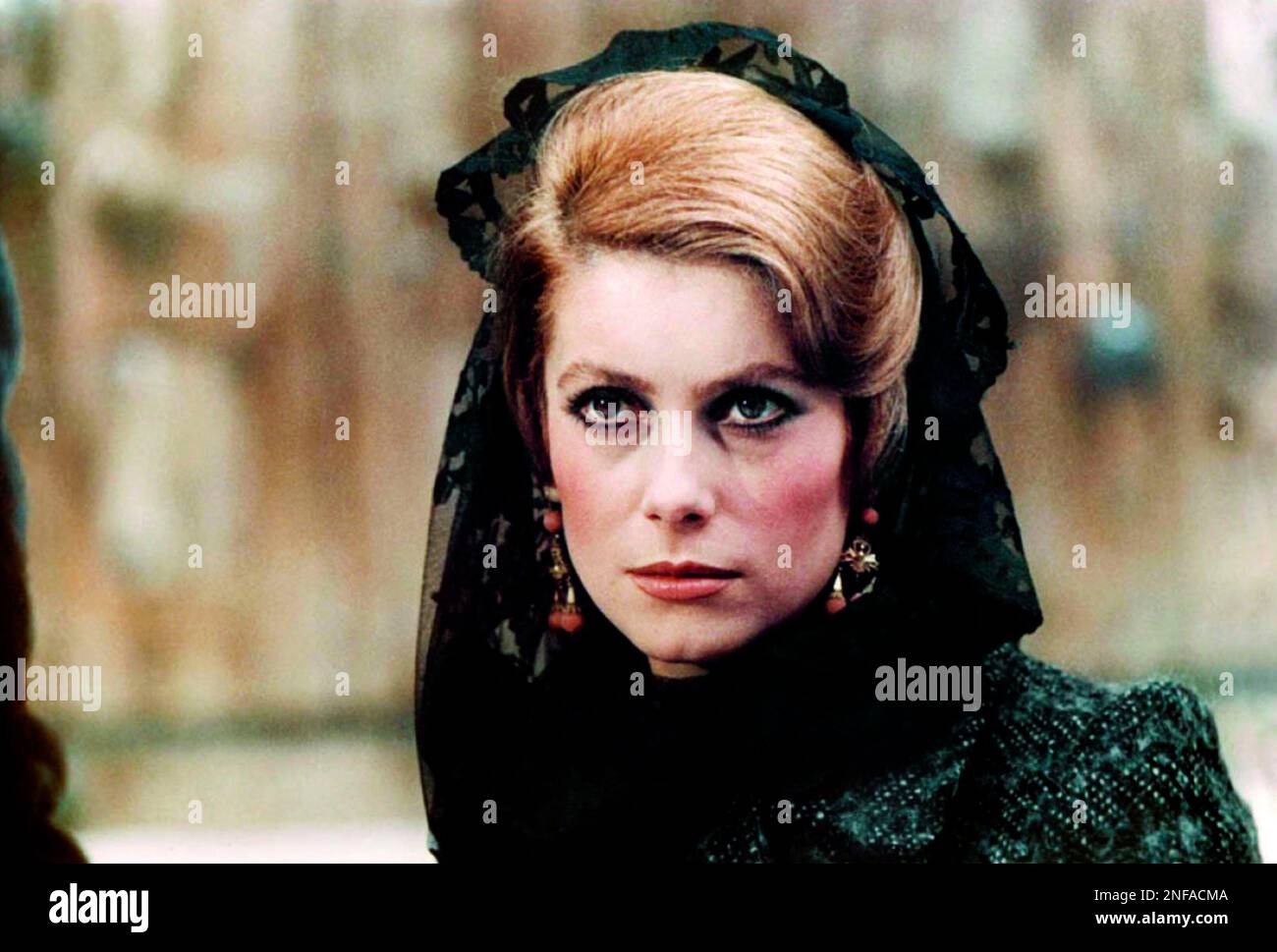 CATHERINE DENEUVE in TRISTANA (1970), directed by LUIS BUÑUEL. Credit: EPOCA FILMS / Album Stock Photo