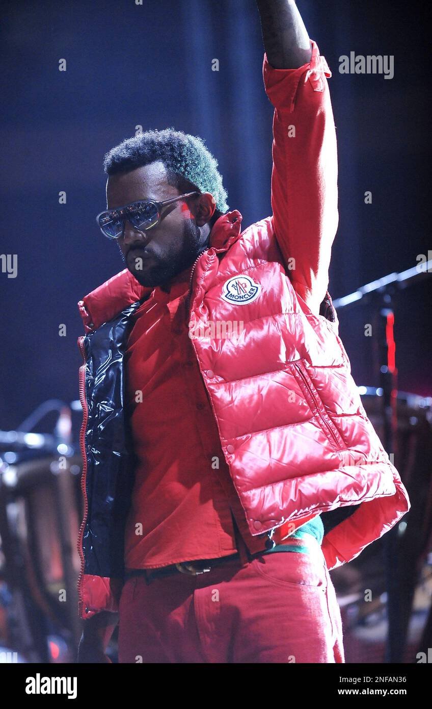 Singer Kanye West performs at Z100 Jingle Ball 2008 at