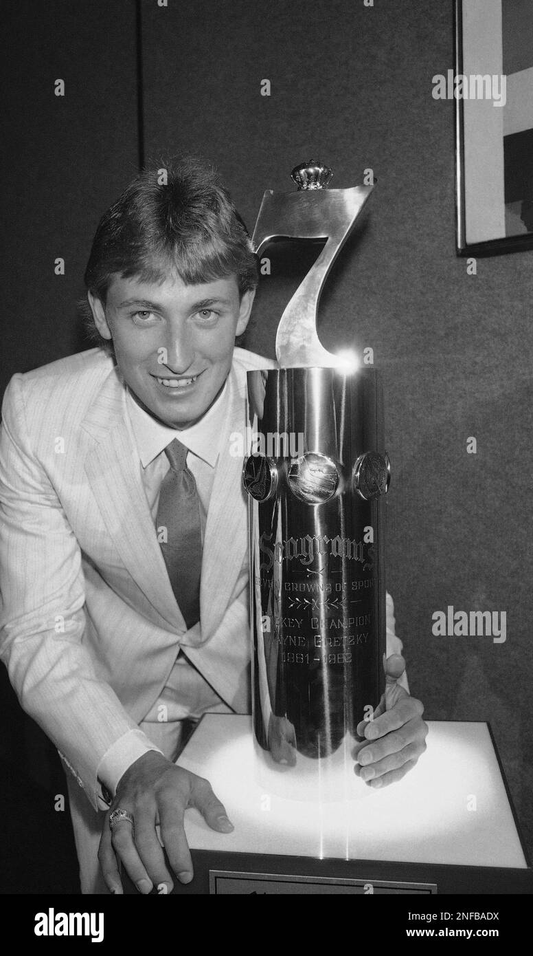 Wayne Gretzky, highscoring star of the Edmonton Oilers of the NHL
