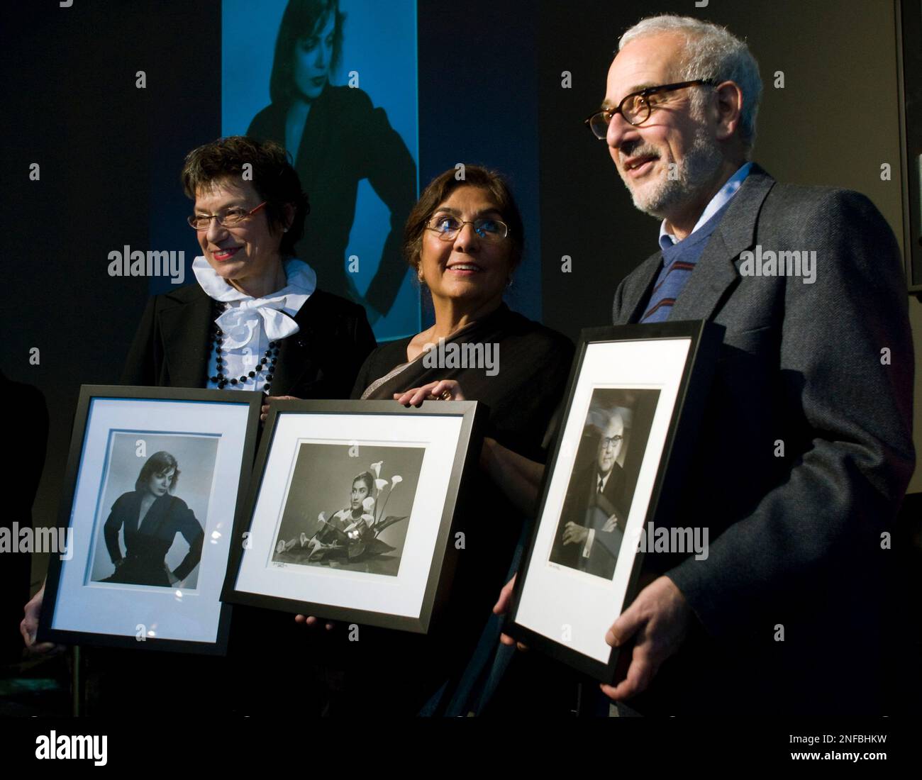 Lilly Kolton, left, Alia Rauf Hogben and Jack Horwitz, right, pose ...