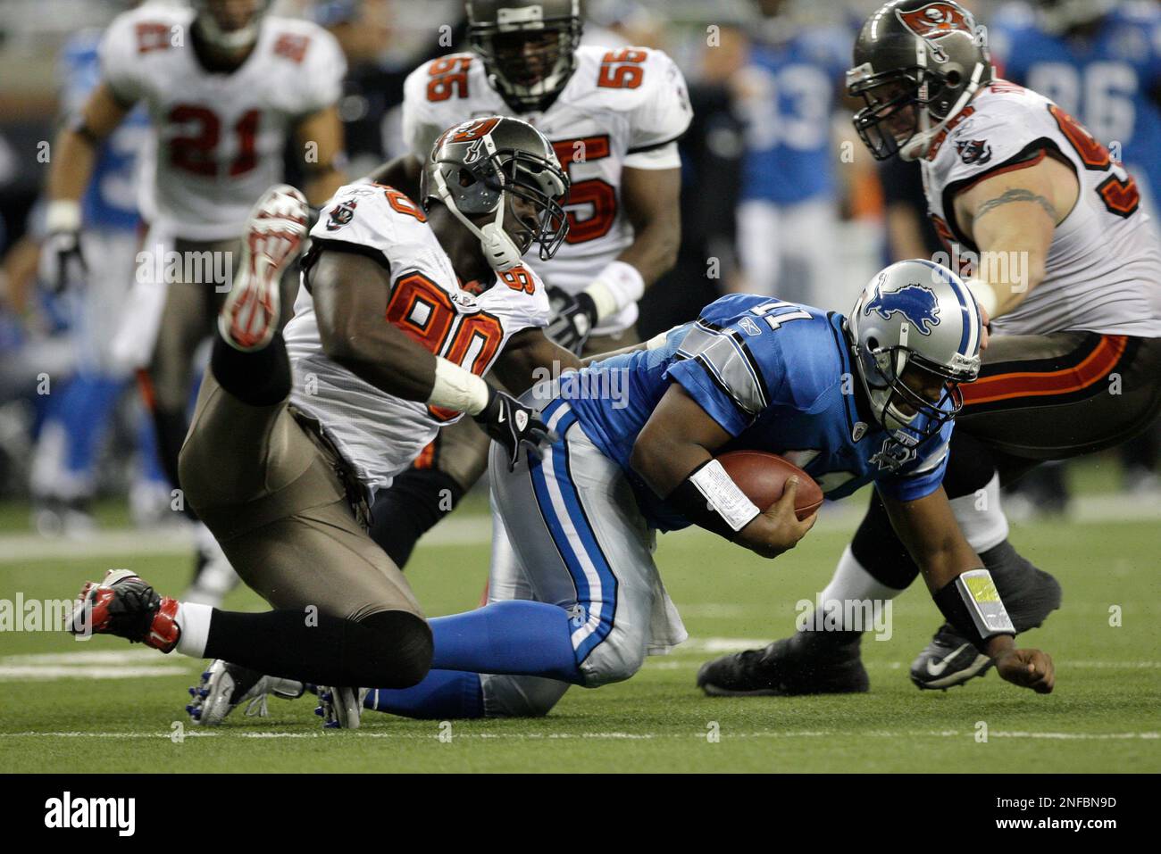 Tampa Bay Buccaneers defensive end Gaines Adams sacks Detroit Lions