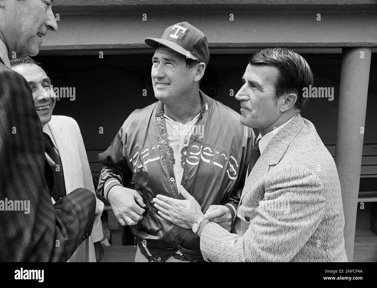 Texas Rangers manager Ted Williams and baseball broadcaster Johnny