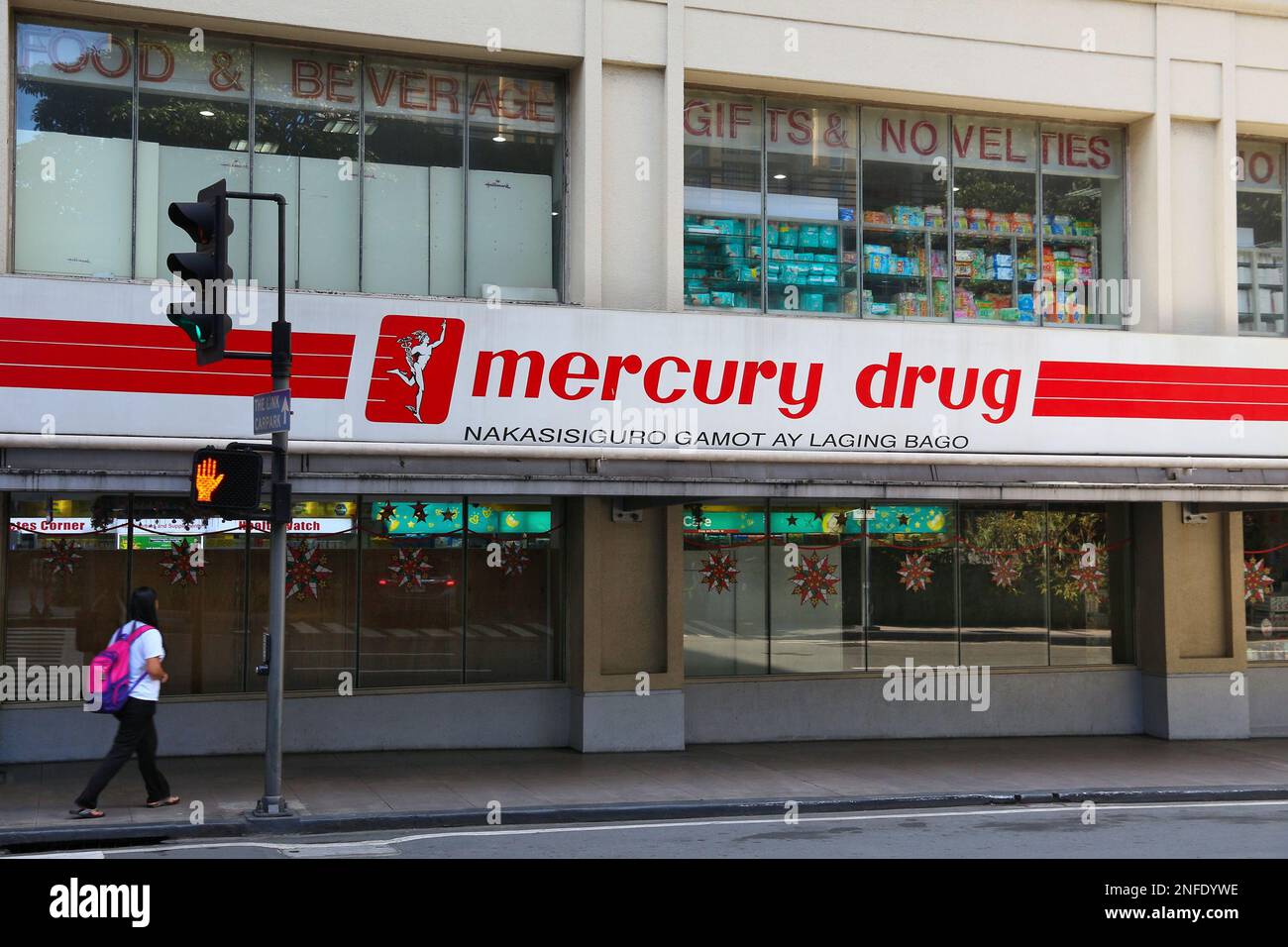 MANILA, PHILIPPINES NOVEMBER 28, 2017 Mercury Drug pharmacy store in