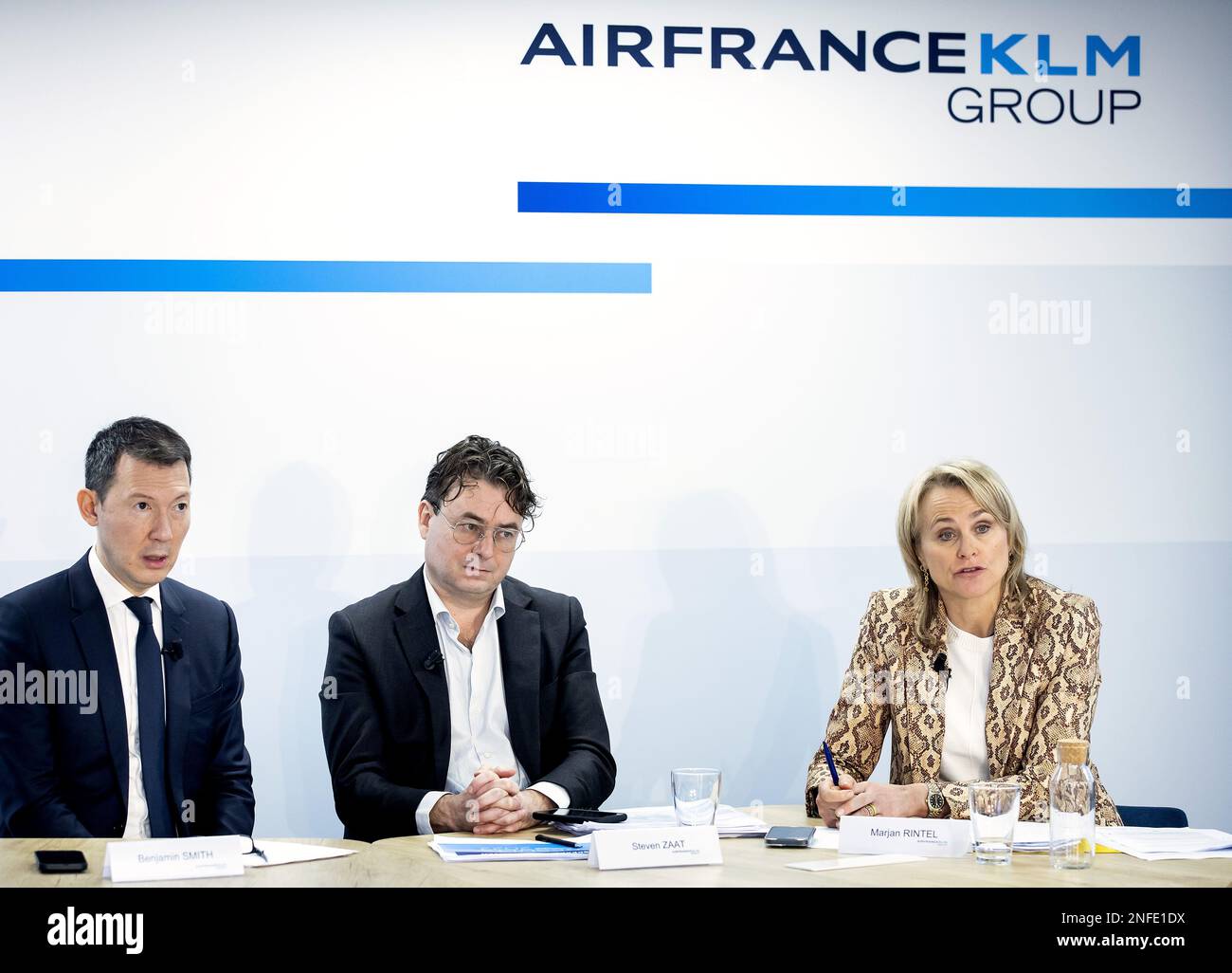 PARIS - Benjamin Smith, CEO Air France-KLM, Steven Zaat, CFO Air France-KLM and Marjan Rintel, CEO KLM during the explanation of the annual figures of the airline Air France-KLM. ANP KOEN VAN WEEL netherlands out - belgium out Stock Photo