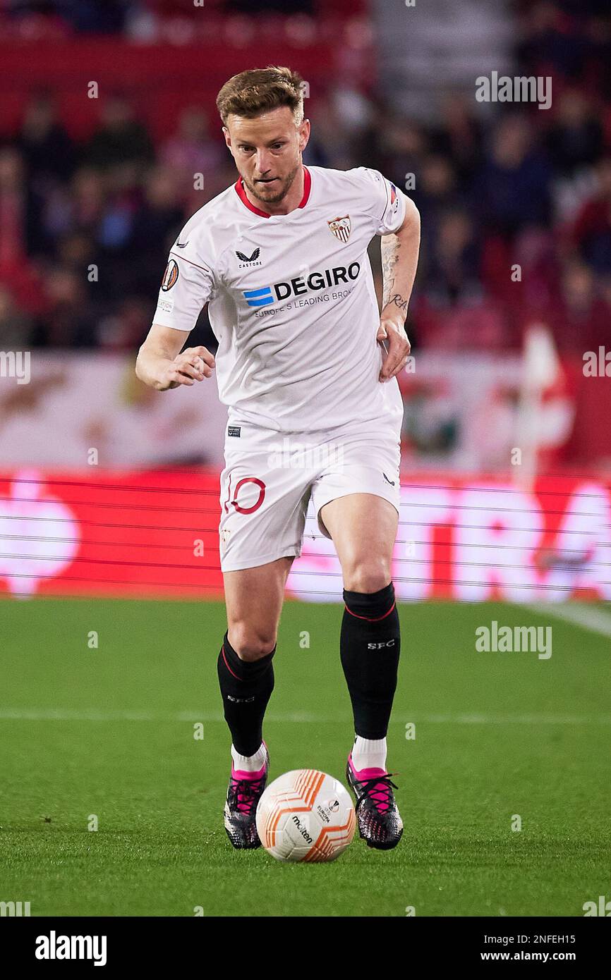 Seville, Spain. 16th Feb, 2023. Ivan Rakitic (10) of Sevilla FC seen during the UEFA Europa League match between Sevilla FC and PSV Eindhoven at Estadio Ramon Sanchez Pizjuan in Seville. (Photo Credit: Gonzales Photo/Alamy Live News Stock Photo