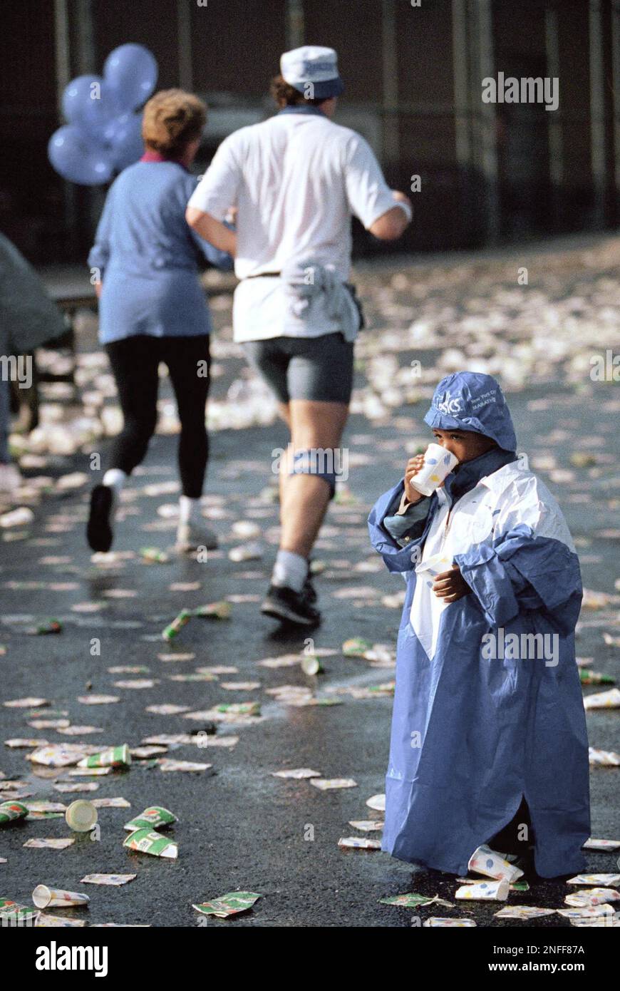 VOLUNTEER Sausage Race Water Stop