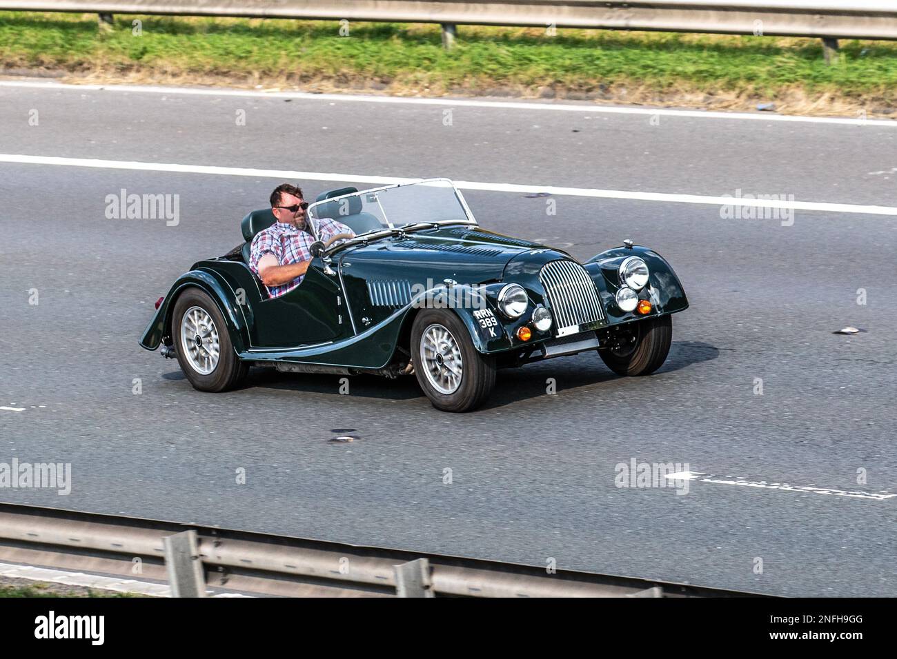 Morgan 4 green hi-res stock photography and images - Alamy Morgan 4 green hi-res stock photography and images - Alamy