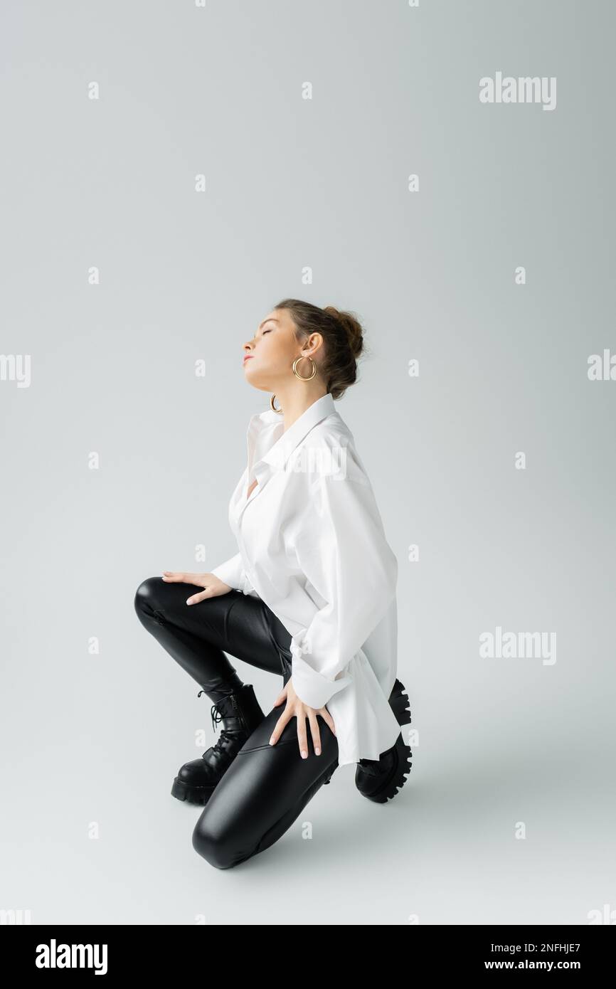White Tight Pants Hi res Stock Photography And Images Alamy white-tight-pants-hi-res-stock-photography-and-images-alamy