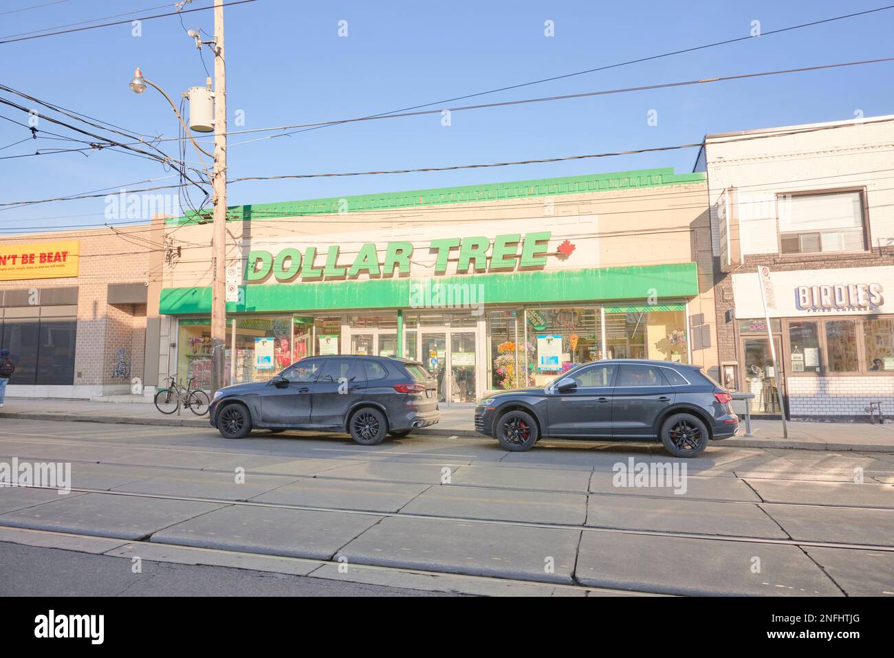 A Dollar Deal store in Downtown Newark, NJ Stock Photo - Alamy