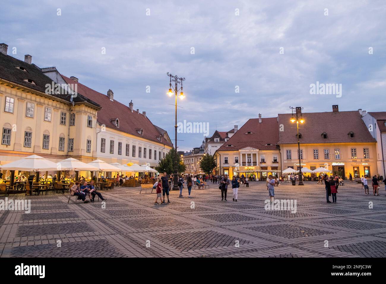 Romania. Transylvania. Sibiu. Piata Mare Square Stock Photo Alamy