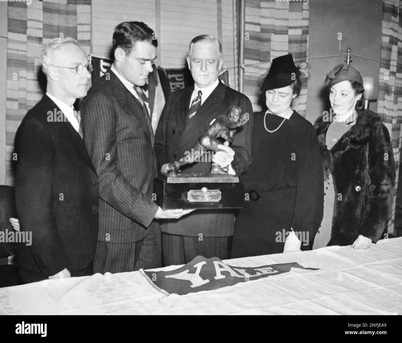 Lawrence Morgan Kelley, Yale end, was acclaimed the outstanding ...