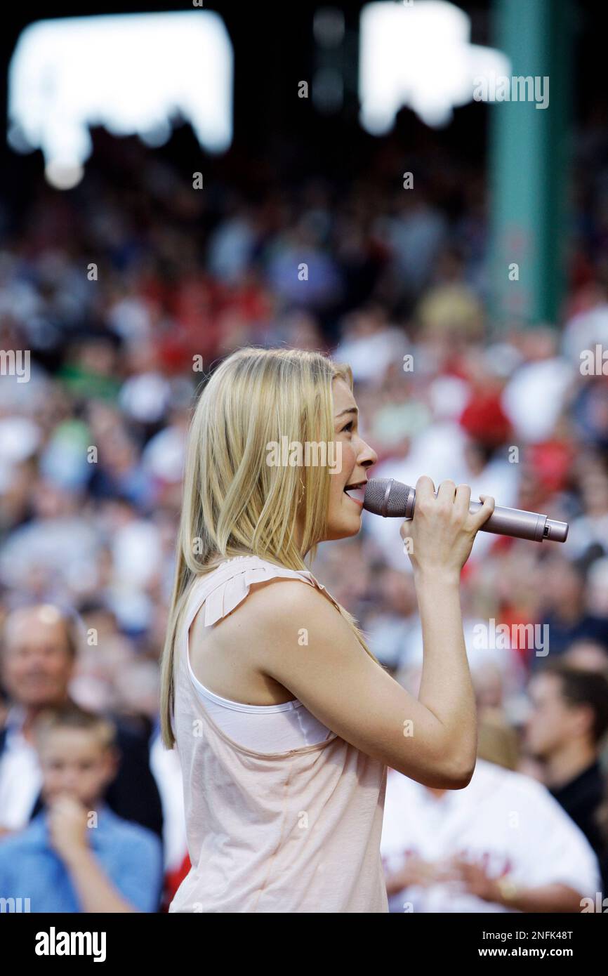 Country music singer LeAnn Rimes sings the national anthem before a ...