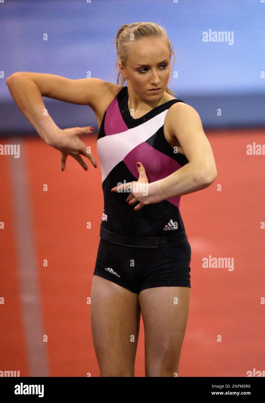 Gymnast Nastia Liukin trains Wednesday, May 7, 2008, at Karolyi's Gymnastics Camp in Hunstville, Texas. (AP Photo/David J. Phillip) Stock Photo