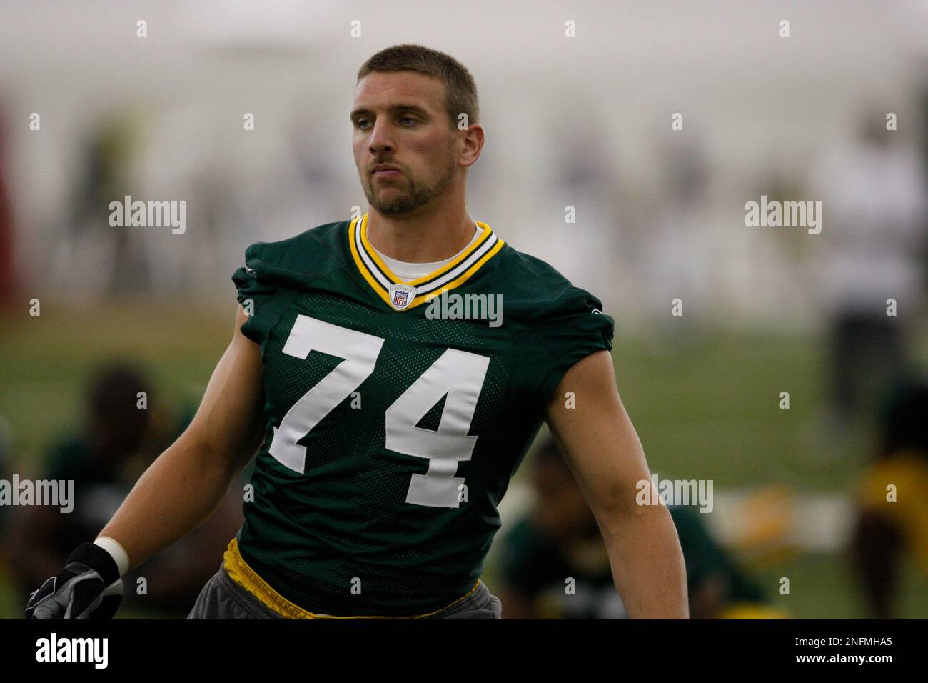 Green Bay Packers' Aaron Kampman (74) is seen during NFL football training  camp Sunday, Aug. 2, 2009, in Green Bay, Wis. (AP Photo/Morry Gash Stock  Photo - Alamy