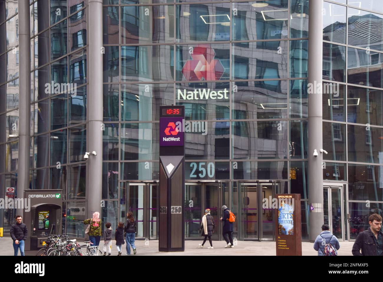 London, UK. 17th February 2023. Exterior view of the NatWest Head Office in Bishopsgate. Stock Photo