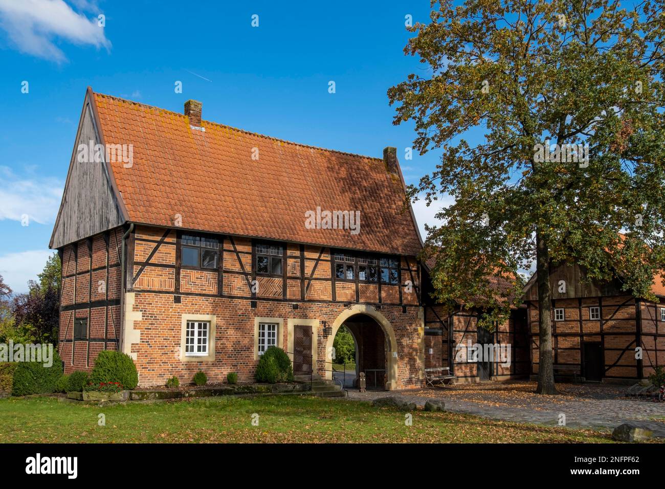 Abbey gate and gatehouse hires stock photography and images Alamy