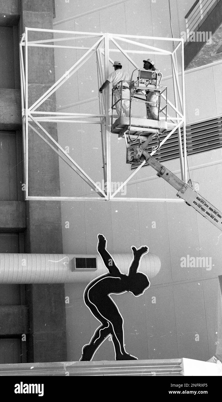 Exterior of the San Jose Arena, also known as the Shark Tank under  construction, though nearly completed, August 31, 1993 (Michael Macor/San  Francisco Chronicle via AP Stock Photo - Alamy