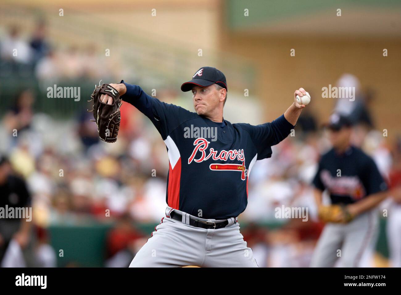 Atlanta Braves pitcher Tom Glavine throws a pitch during the first inning  of a Grapefruit League spring training baseball game against the Houston  Astros Saturday, March 1, 2008 in Kissimmee, Fla. (AP