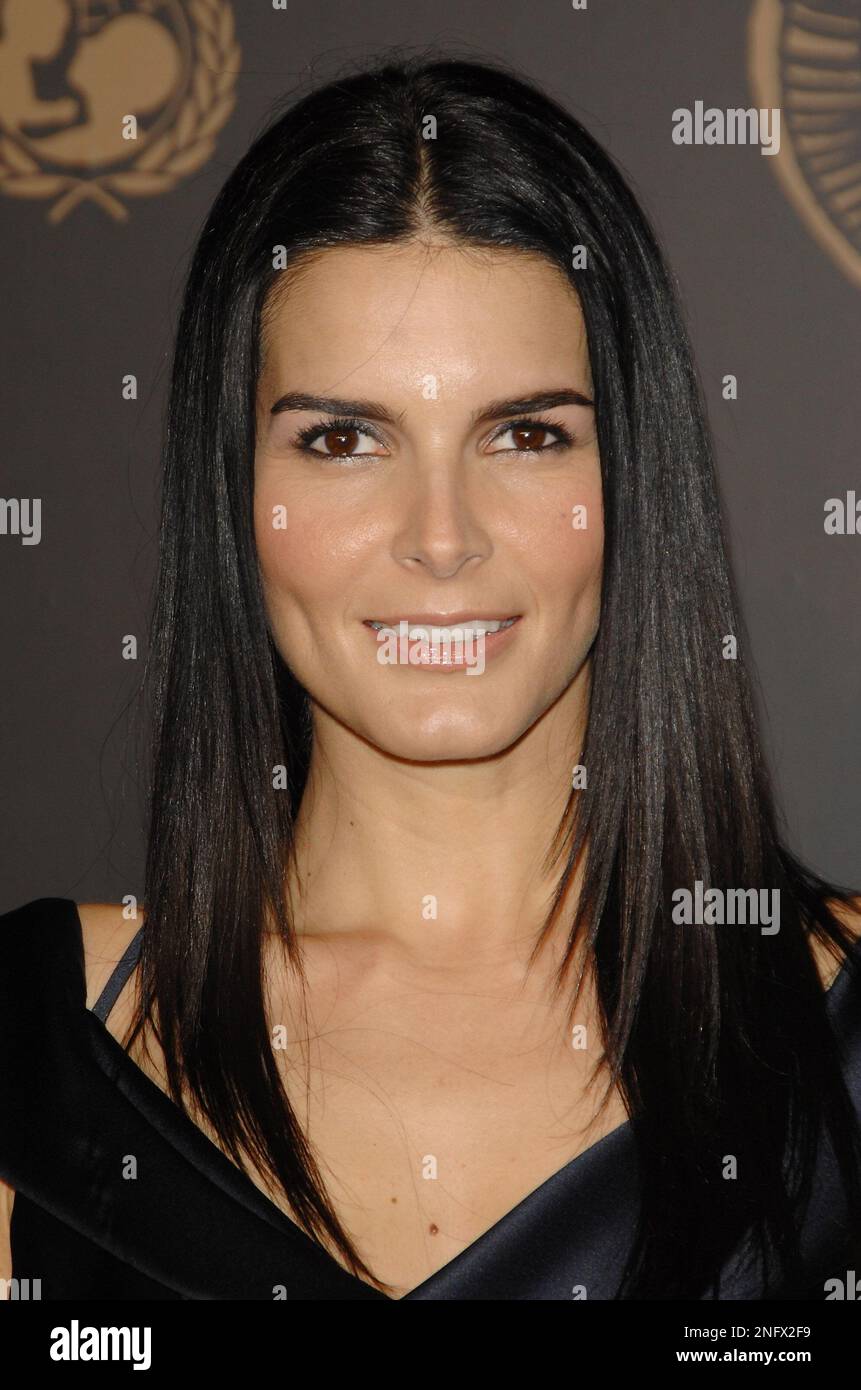 Actress Angie Harmon arrives at &ldquo;A Night to Benefit Raising Malawi and