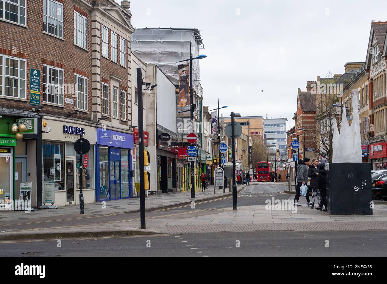 Slough, Berkshire, UK. 17th February, 2023. Following a two month fall in  retail sales, it has been reported today that retail sales rose in January 2023, however, there was an overall fall in retail sales volumes fo 5.7% in the three months up to last month. Slough High Street was quiet today as many householders are struggling to deal with the cost of living crisis and particularly, the high cost of gas and electricity. Credit: Maureen McLean/Alamy Live News Stock Photo