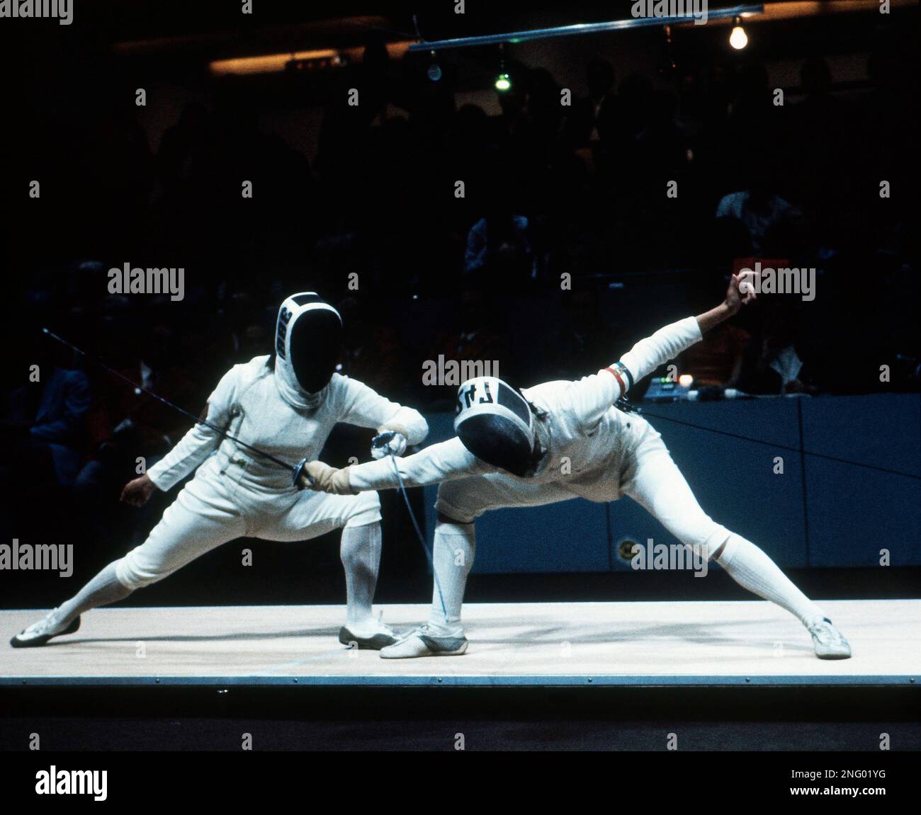 Alexandra Zabelina, right, of the Soviet Union, defeats Maria Szolnki ...