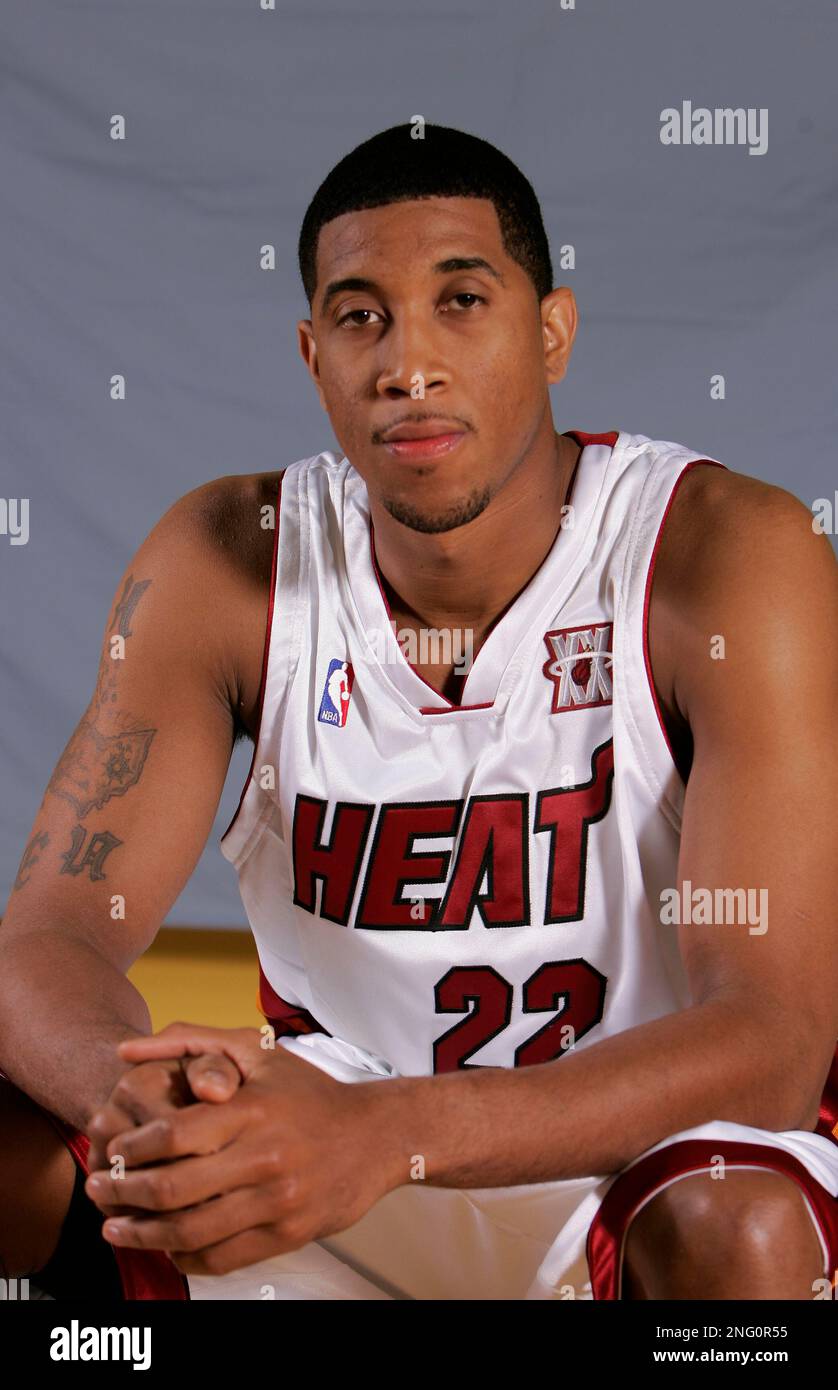 Miami heat hotsell green jersey