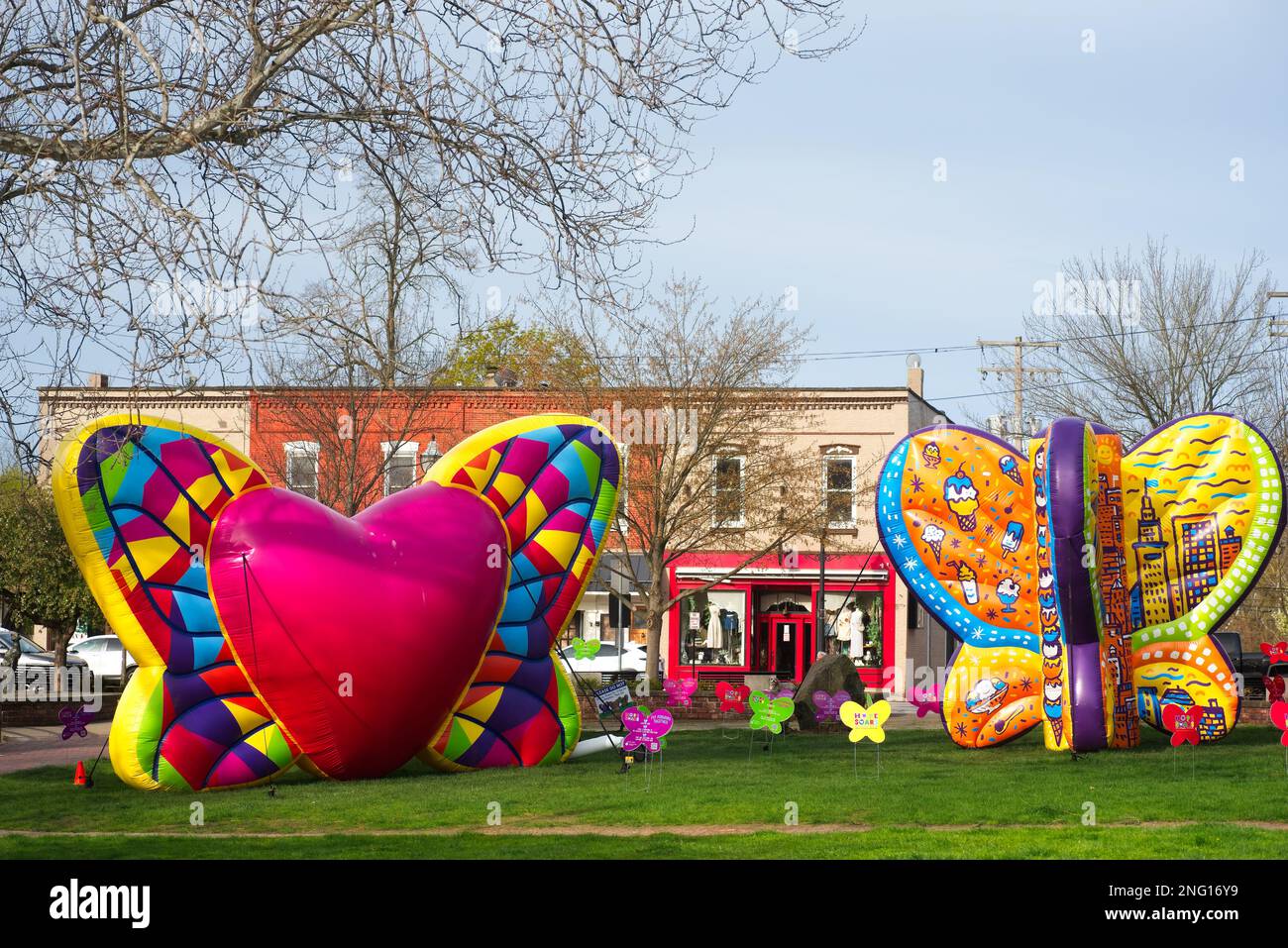 CHAGRIN FALLS, OH, USA - APRIL 30, 2022: For 12 days, this NE Ohio village was graced by an installation of inflatable butterflies placed by Hope Soar Stock Photo