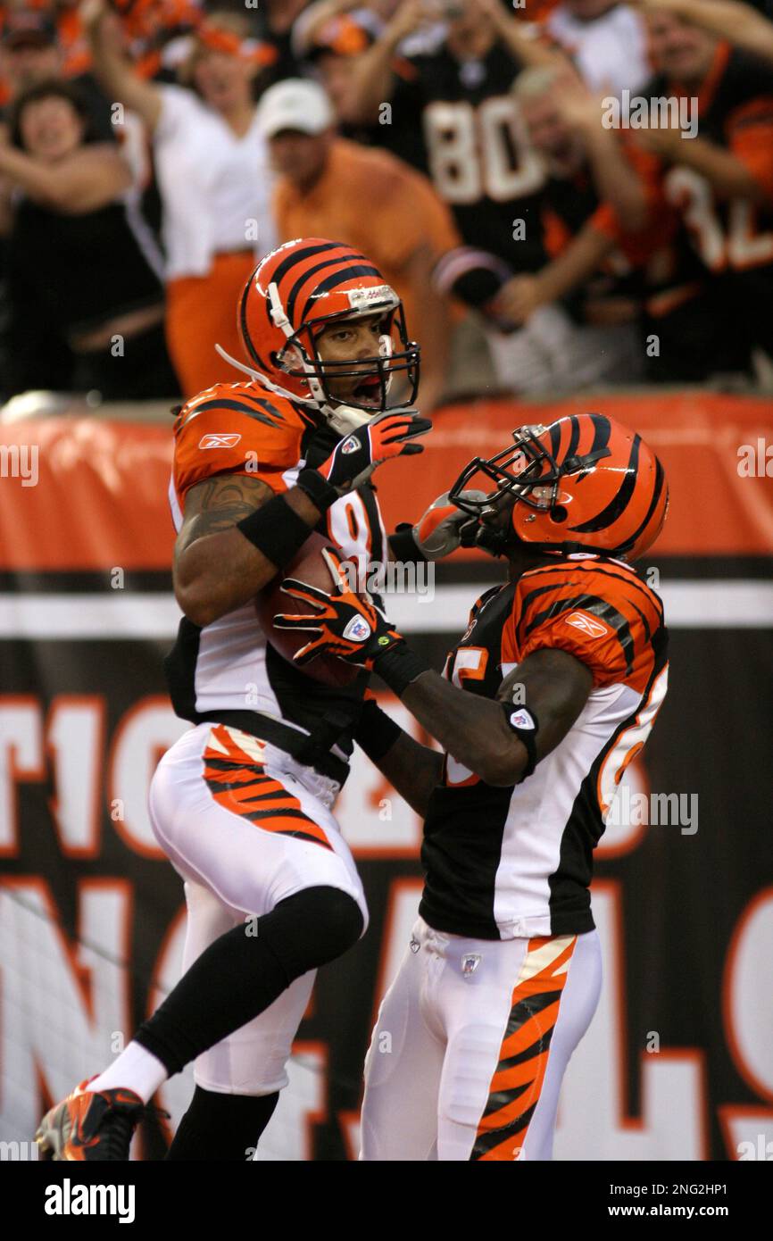 Cincinnati Bengals receivers T.J. Houshmandzadeh, left, and Chad Johnson  celebrate after Johnson caught a touchdown pass in an NFL football game  against the Baltimore Ravens, Monday, Sept. 10, 2007, in Cincinnati. (AP