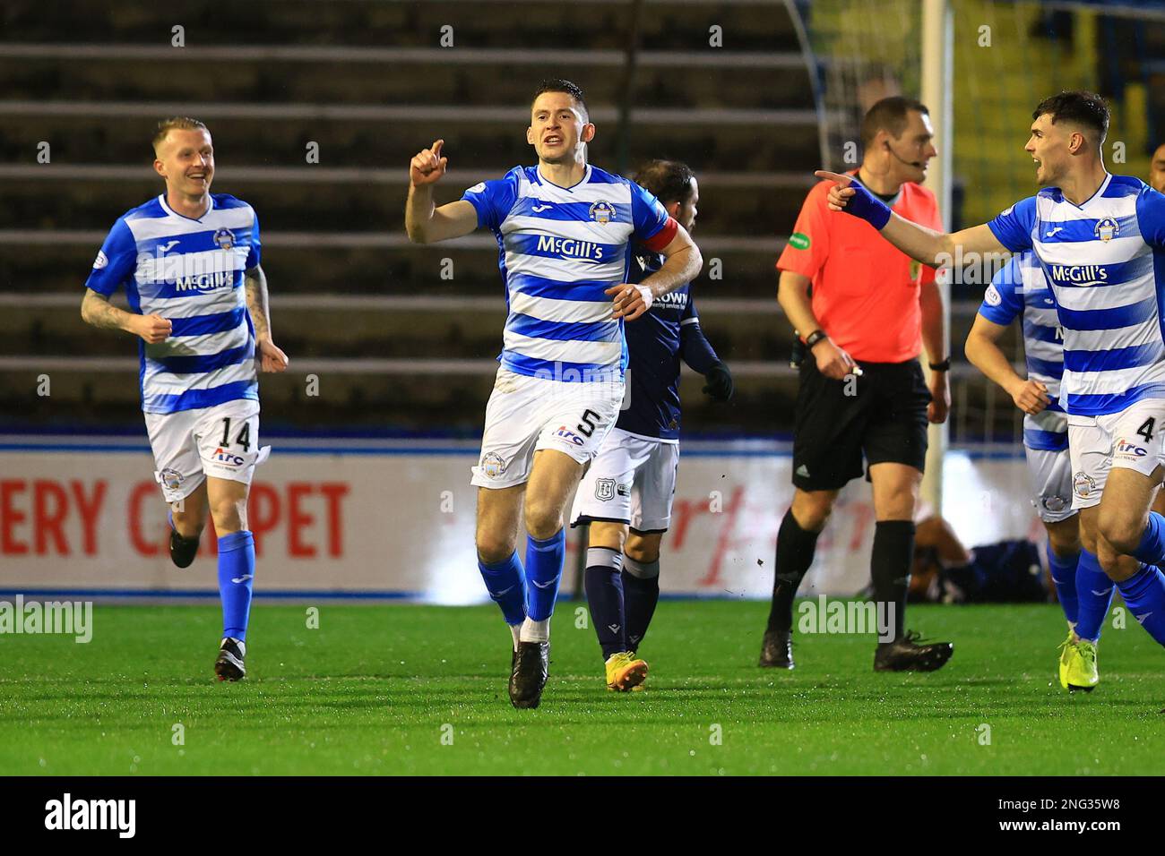 Greenock, UK. 17th Feb, 2023. 17th February 2023; Cappielow Park ...