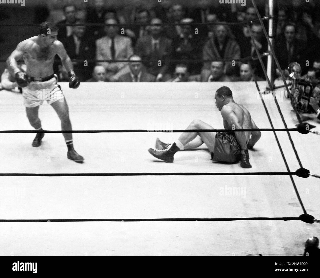 MARCIANO ROCKY ORIGINAL WIRE PHOTO 1951 TRAINING FOR LOUIS marciano-rocky-original-wire-photo-1951-training-for-louis