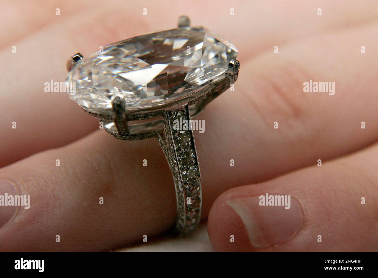 Kays Ever Us 1.99tcw Diamond Ring Biggest Version Laser Inscribed Serial #  Cert | eBay