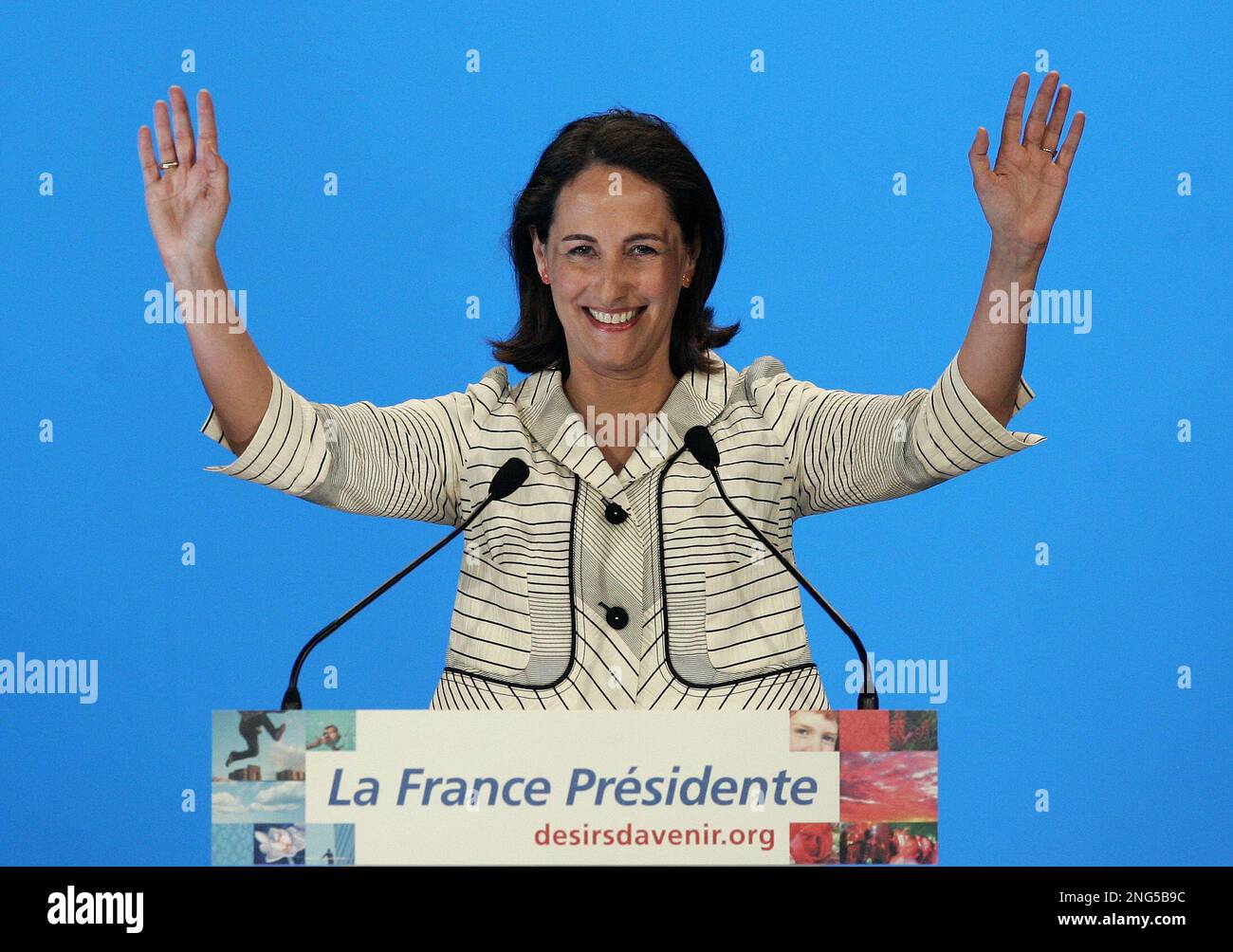French socialist presidential candidate Segolene Royal delivers her speech  at a campaign meeting in Lyon, central France Friday, April 27, 2007. As  France's heated presidential election rushes into a climactic final week