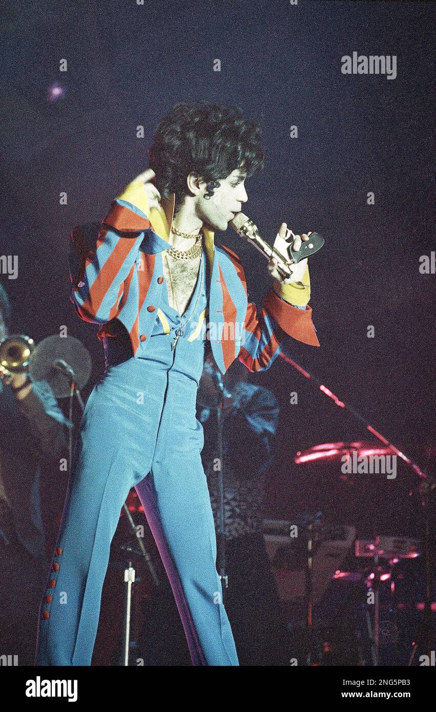 Hear Prince's Poignant, Career-Spanning Final Concert